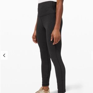 lulu wunder lounge SHR tight 28” leggings  sz 4